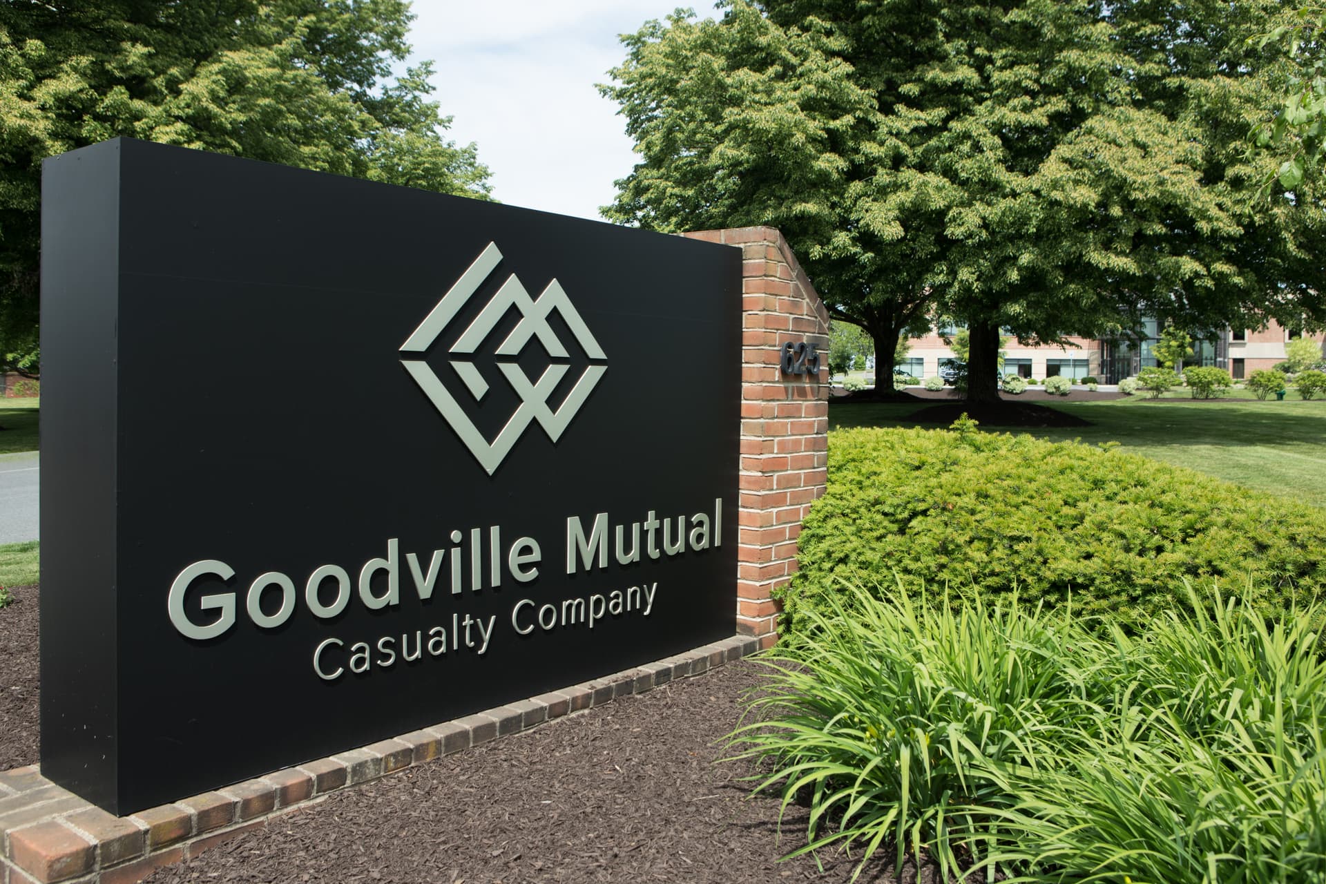Goodville Mutual Casualty Company : A Century Of Doing The Right Thing